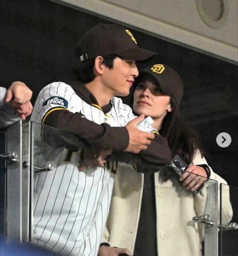 棒球赛后采访曝光，内幕引发热议