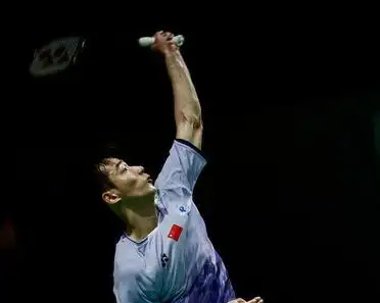 关于羽毛球球员突破自我,表现堪称完美的信息 关于羽毛球球员突破自我,表现堪称完美的信息