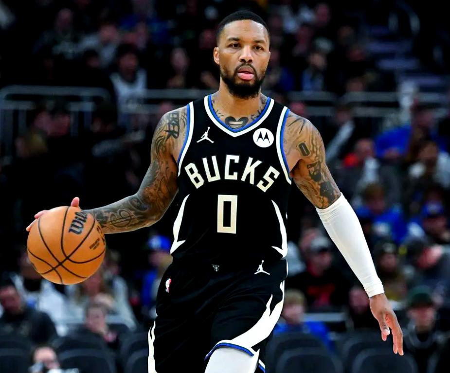 包含山东队翻盘江苏队,利拉德关键制胜的词条 包含山东队翻盘江苏队,利拉德关键制胜的词条