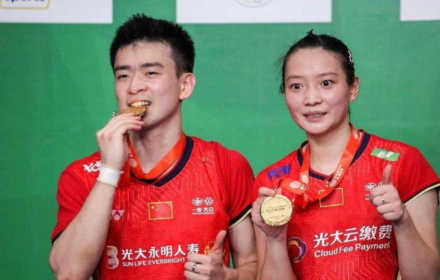 日本队轻取韩国队,黄鸭组合状态火热 日本队轻取韩国队,黄鸭组合状态火热