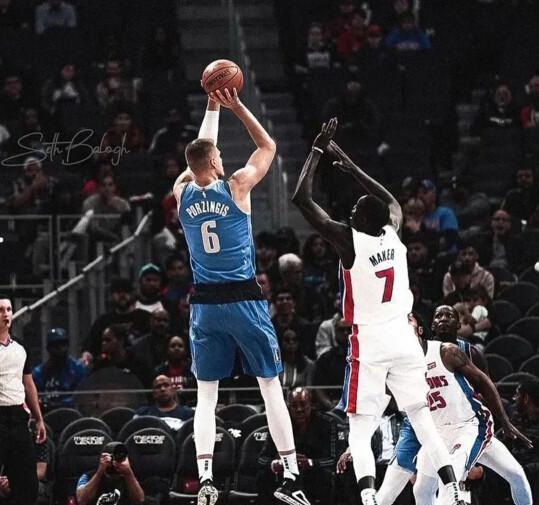 奥地利队碾压韩国队，波尔高光表现