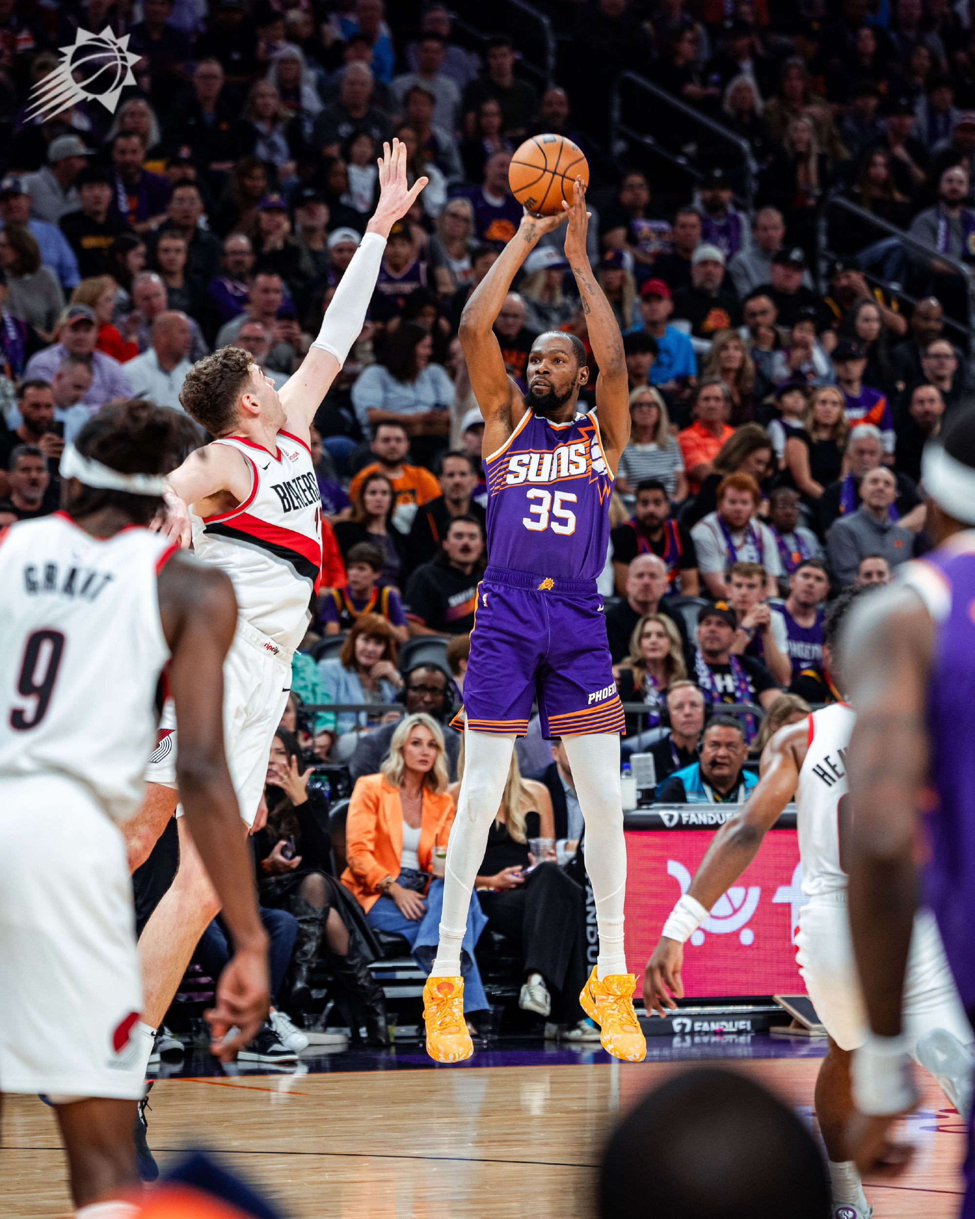 尼克斯绝杀热火，布克扛起全队