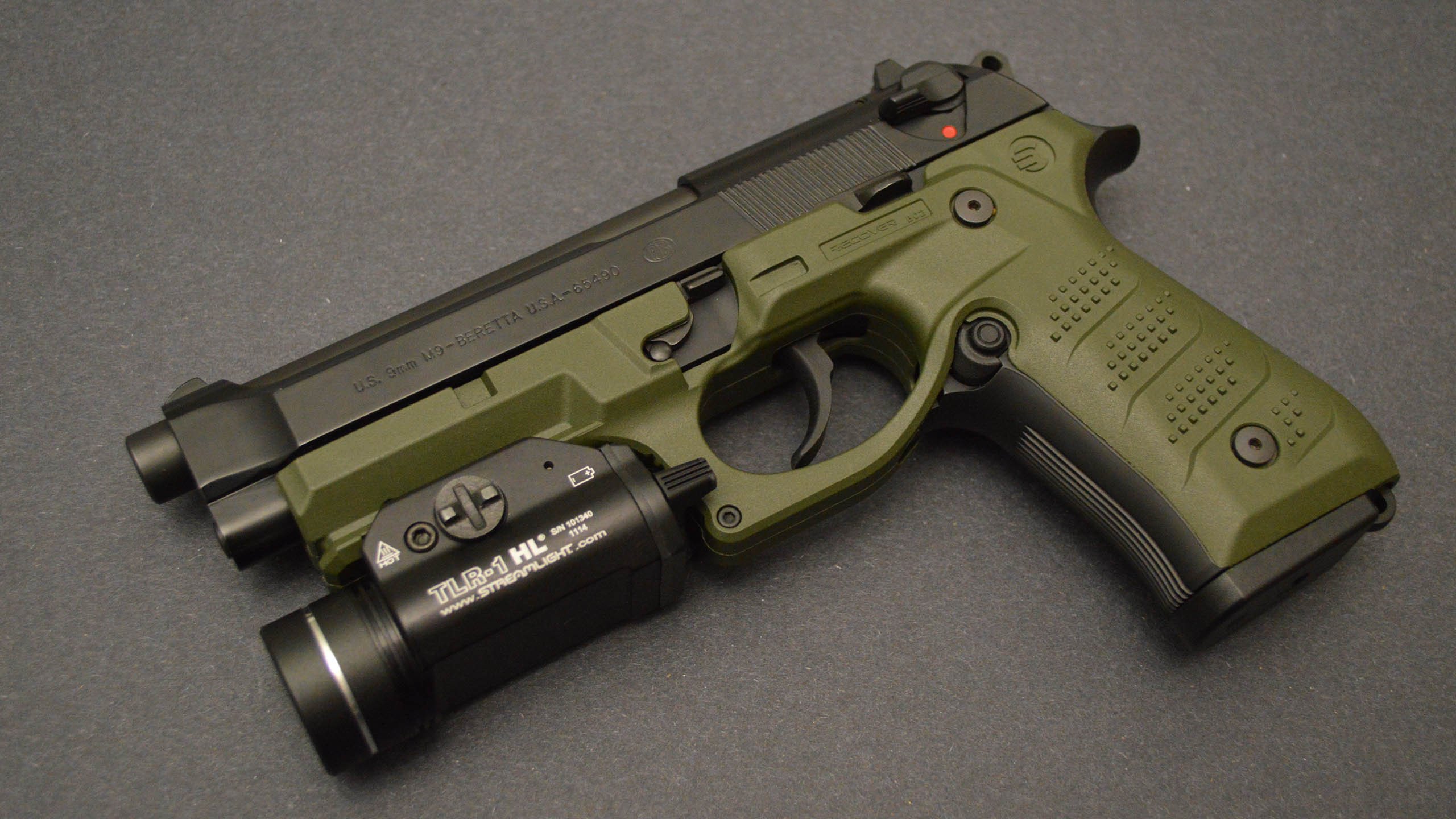 红色狂飙与银箭孤星，哈斯逆袭雷诺，汉密尔顿上演孤胆传奇