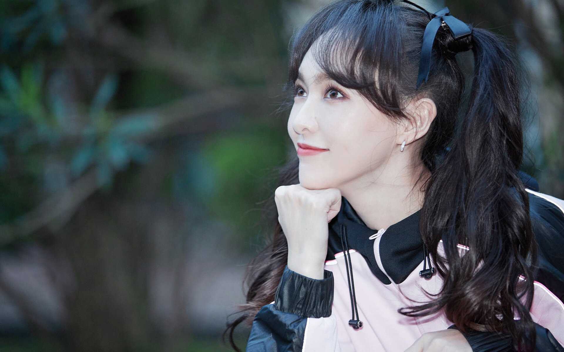 新王当立，秩序重组，从姆巴佩到伊朗篮球的体育叙事变革