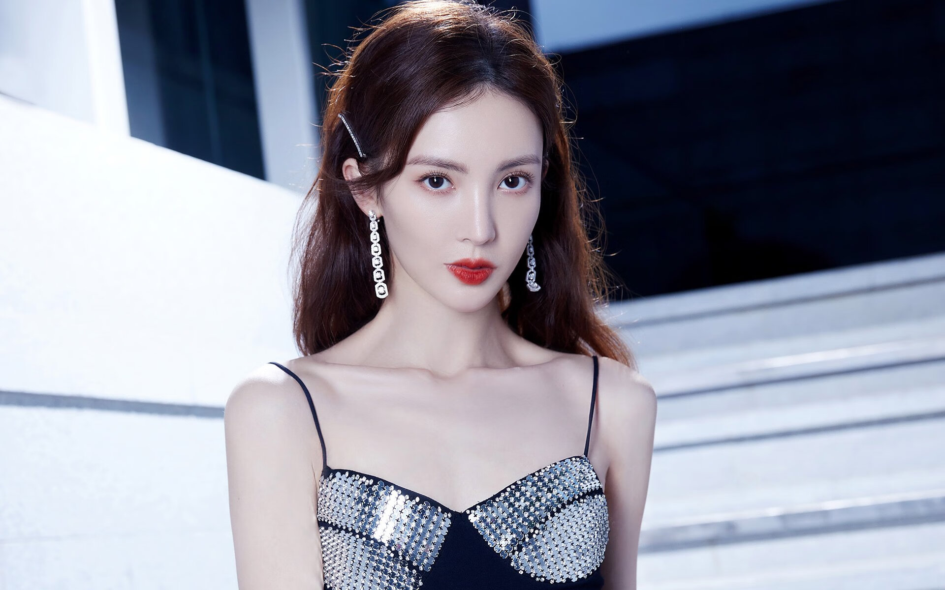 封印松动，当喀麦隆的铁蹄踏过比利时，维尼修斯在旧大陆的星光下正名