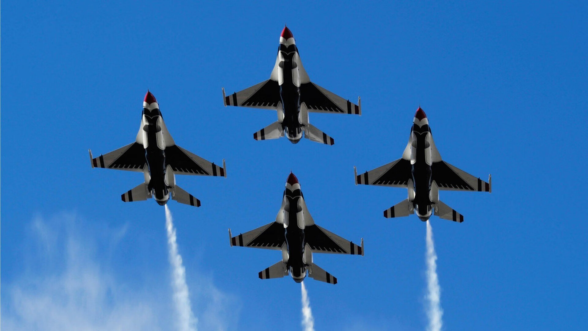 友谊赛暗藏杀机，巴雷拉一肩扛起加拿大，攻防铁幕让阿尔及利亚叹息