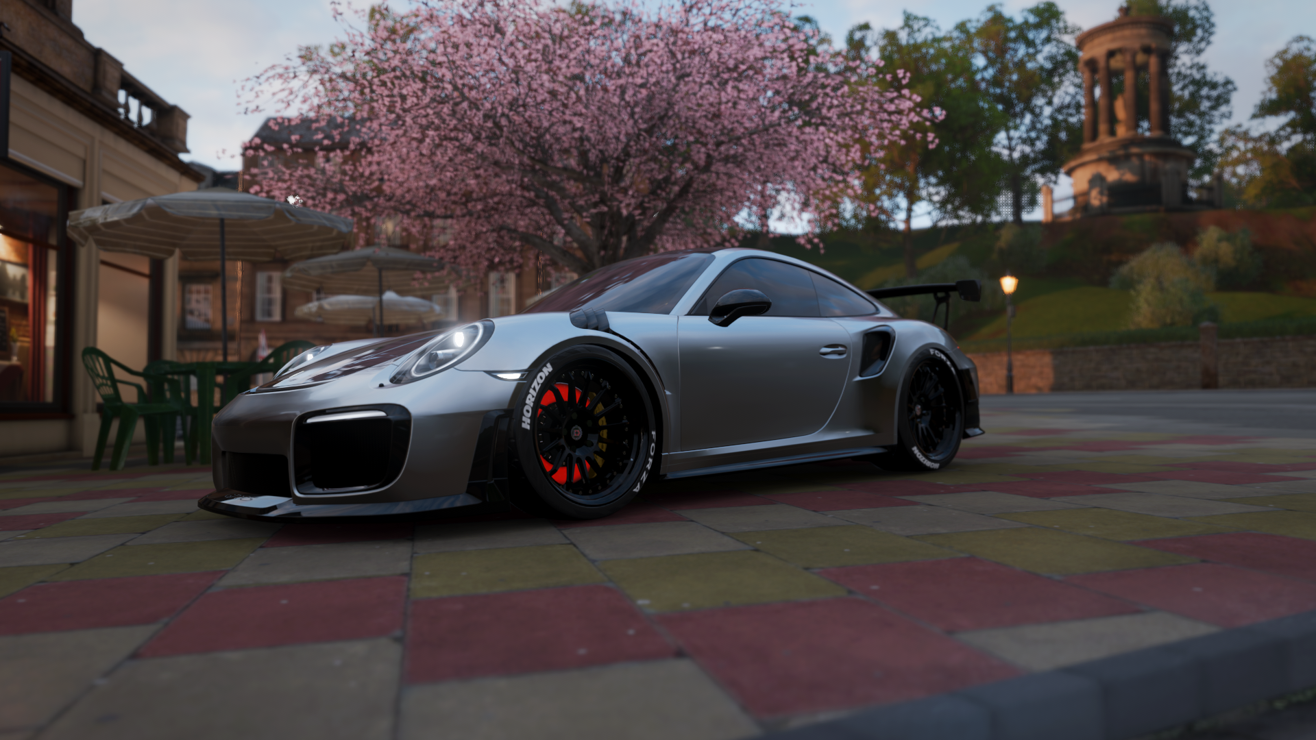 铜墙铁壁与神话血脉，当东方战术封印美式火力，希腊怪物于窒息时刻觉醒